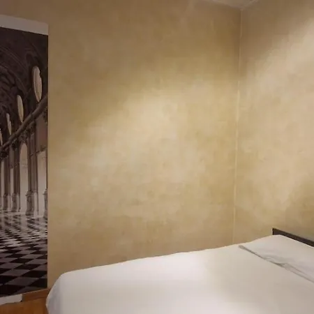 Marconi Loft, Nei Pressi Di Porta Nuova * טורינו